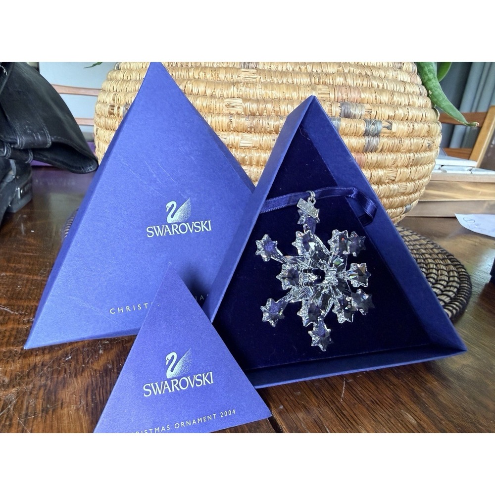 SWAROVSKI CHRISTMAS ORNAMENT 2004 MIB #631562